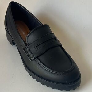Metropolitan View Black Women's Loafers 7M New WOB Shoes